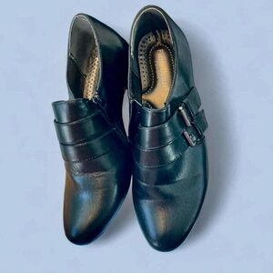 Black Faux Leather Ankle Booties 7.5 Pierre Dumas